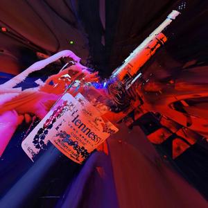 HENNESSY (C4FF31N3 REMIX)