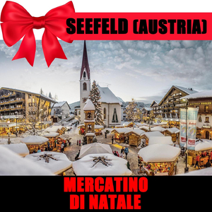 Christmas Songs And Carols Medley: Jingle Bells / Deck the Halls With Boughs of Holly / Silent Night / Joy to the World / O Little Town of Bethlehem / The Night Before Christmas Song / Frosty the Snowman / When Santa Claus Gets Your Letter / It Came Upon