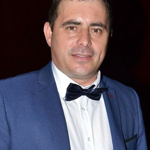 Frunzulita Trei Migdale