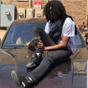 Don't play round (feat. Young Balencci)