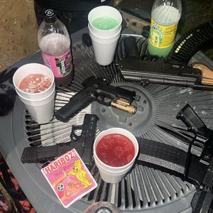 Dawg Shii (feat. 3anada)