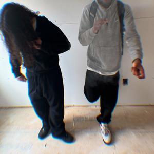 Type Yns (feat. Rea1guapq & Liglokk)