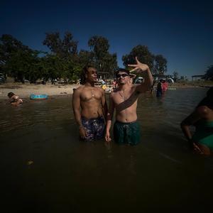 HeadSpinnin (feat. K. Sebastian)