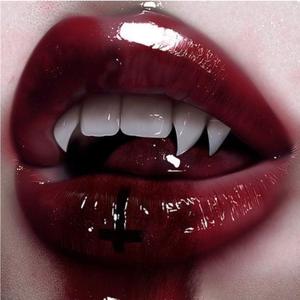 cherry stains (feat. xxcrush & roninkys)