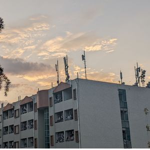 OnMyWay+月牙湾+Monsters（Liu zinan remix）