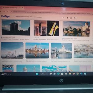 Gadis Brunai Darussalam