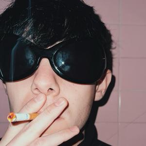 Wrist (feat. Noisefera)