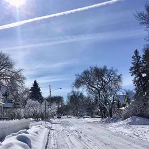 《将哀伤寄予极光》 钢琴版 （悲しみはオーロラに）