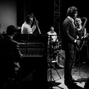 Дочь Астронавта (Live)