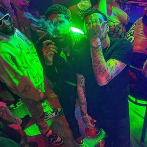 Aint No Love (feat. Skinnyfromthe9)