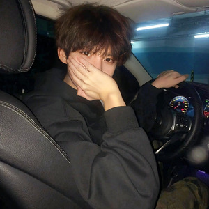 其实我一直在窥探你的生活