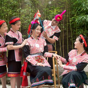 远山飞出金凤凰 (女声小组唱版)