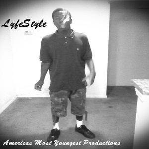 Smokin And Drankin (feat. Lil Soulja)