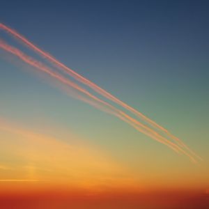 清音绕梁心自宁