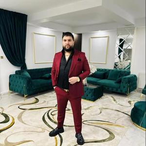 tzanca uraganu hai fa ca ne rade lumea