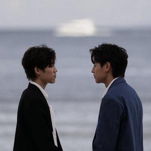 ทะเลสีดำ（黑色的海）