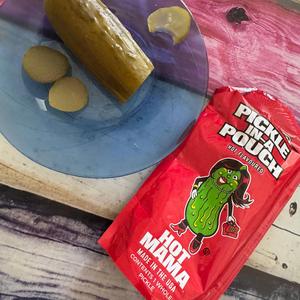 pizde proaste (feat. wx1te)