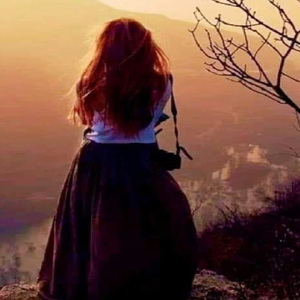 Yazıyorum Seni Kalem Elimde