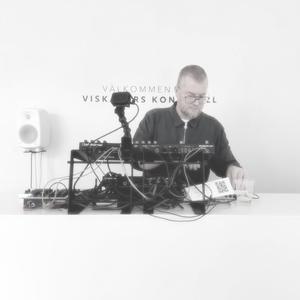 Free drinks (Live)