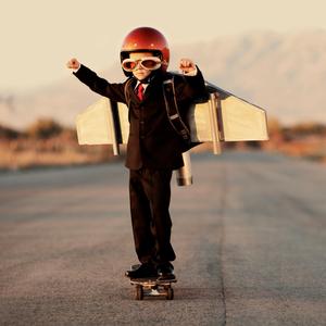 Augstāk par zemi (Radio Edit)