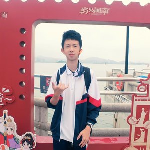 爱的十六行诗