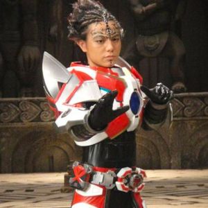 不败的英雄（刑天铠甲勇士）