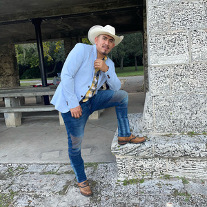 Aveces De Llanto Se Llenan Mis Ojos (Remix)