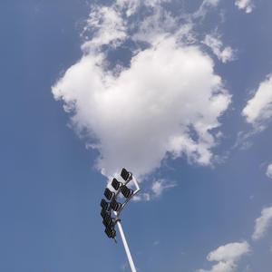 只有羊和星星知道我还爱你