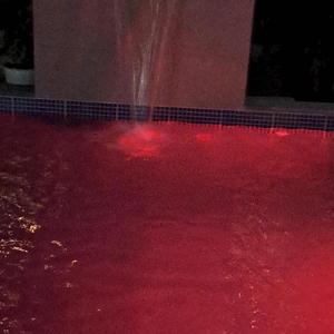 POOL OF BLOOD #breakyoNeck.com