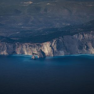 “需要PG1歌曲看歌曲评论”