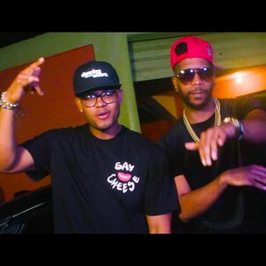 Achicha (feat. Los Lunatikos)