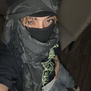 cherry tree w wintfye