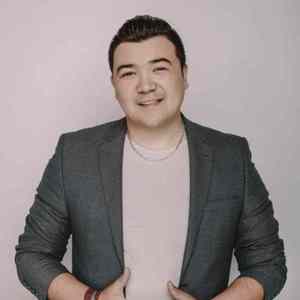 Ahmahlarqa(天真的男人）