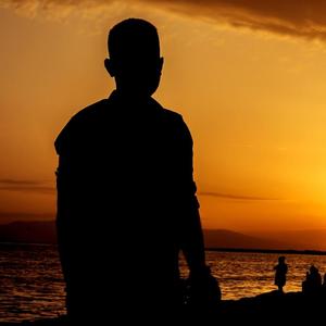 九百九十九朵玫瑰(片段)（翻自 邰正宵）