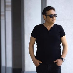 Bir İhtimalin Peşindeyim