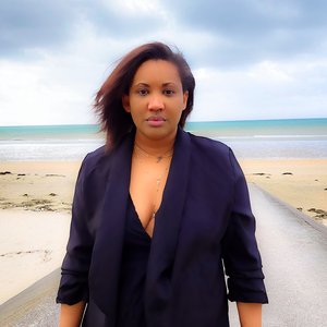 Si tu étais près de moi (Je te prie)