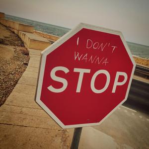 I don't wanna stop (feat. 3io)