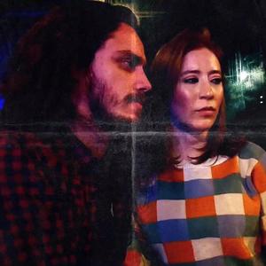 Aklına Gelirim Gülümsersin (feat. Gizem Yıldız)