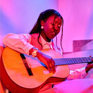 Tu mérites l'adoration