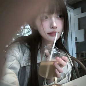 想靠近又想忘记