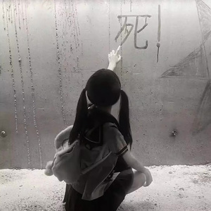 爱永远是突然降临的