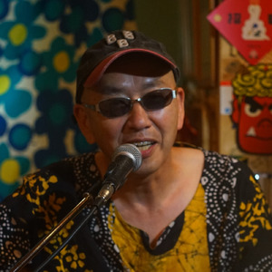 アカシアの木