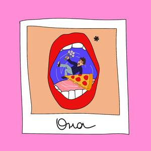 Она
