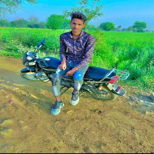 Karle Phone Molu Mewati Song