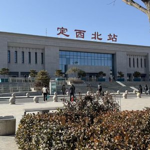 蝴蝶飞不顾沧海