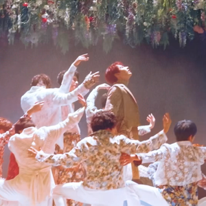 舞い落ちる花びら（Fallin' Flower）