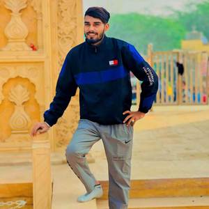 ज्यानु पागल की नाई डोलु री आंख्या मैं आसूं लेर