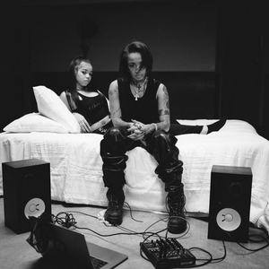 BIG FEELING (PANTIES ON DA FLO)