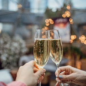 【FREE】“只想和你共赏夕阳”