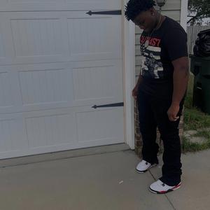 Kobe 24 (feat. Tmill)